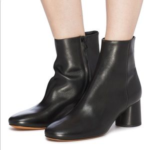 NEW Vince Tillie B Leather Booties
